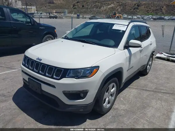 3C4NJCBB6LT212525 2020 JEEP COMPASS - Image 2