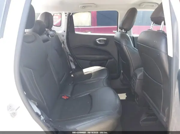 3C4NJCBB6LT212525 2020 JEEP COMPASS - Image 8