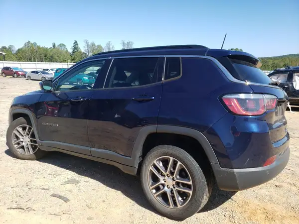3C4NJCBB6LT229812 2020 JEEP COMPASS - Image 2
