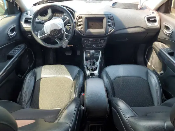 3C4NJCBB6LT235237 2020 JEEP COMPASS - Image 8