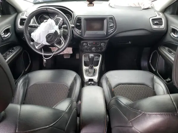 3C4NJCBB6LT235383 2020 JEEP COMPASS - Image 8