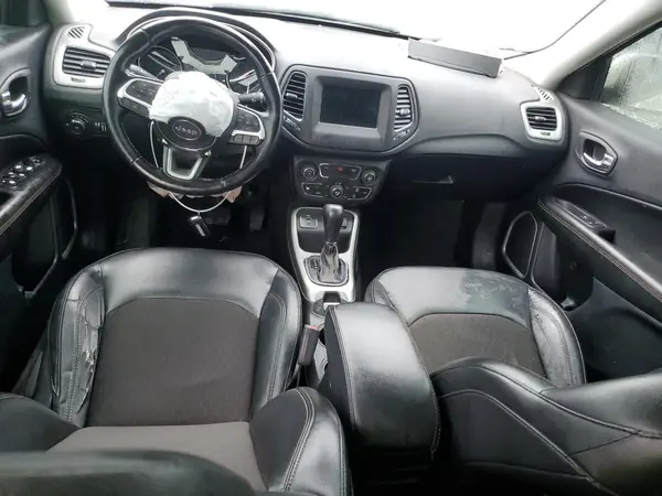 3C4NJCBB6LT236680 2020 JEEP COMPASS - Image 8
