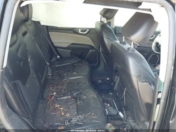 3C4NJCBB6NT138865 2022 JEEP COMPASS - Image 8