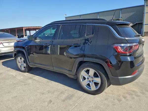 3C4NJCBB6NT150515 2022 JEEP COMPASS - Image 2