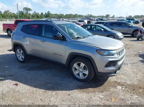 3C4NJCBB6NT177990 2022 JEEP COMPASS - Image 1