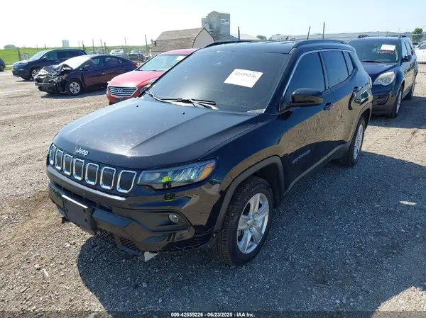 3C4NJCBB6NT213452 2022 JEEP COMPASS - Image 2