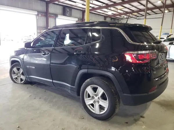 3C4NJCBB6NT213483 2022 JEEP COMPASS - Image 2