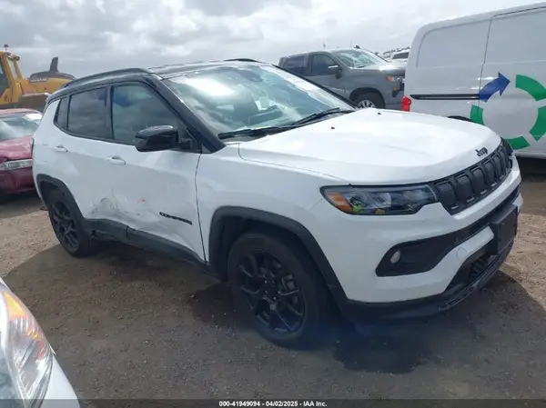 3C4NJCBB6NT213502 2022 JEEP COMPASS - Image 1