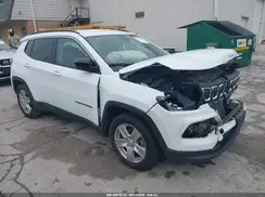 3C4NJCBB6NT214262 2022 JEEP COMPASS