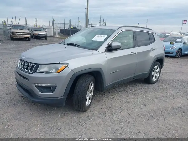 3C4NJCBB7HT617199 2017 JEEP COMPASS - Image 2