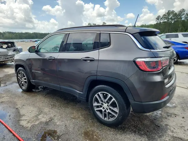 3C4NJCBB7HT669397 2017 JEEP COMPASS - Image 2