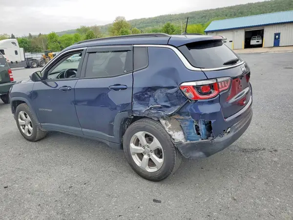 3C4NJCBB7JT166040 2018 JEEP COMPASS - Image 2