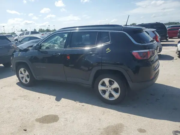 3C4NJCBB7JT186692 2018 JEEP COMPASS - Image 2