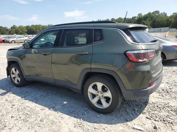 3C4NJCBB7JT194548 2018 JEEP COMPASS - Image 2