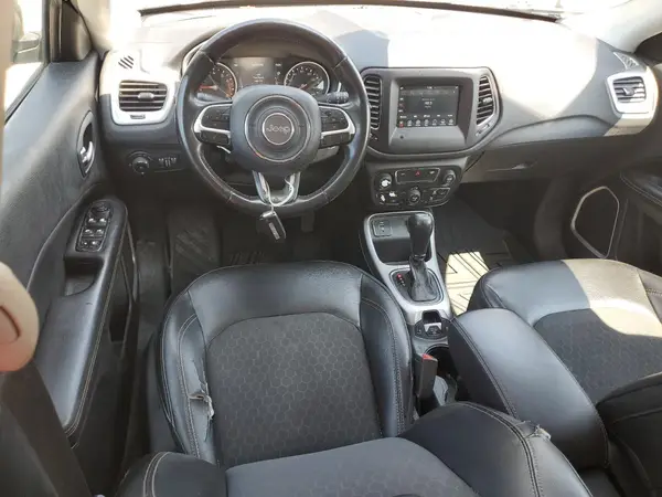 3C4NJCBB7JT194548 2018 JEEP COMPASS - Image 8