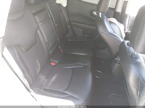 3C4NJCBB7JT226978 2018 JEEP COMPASS - Image 8