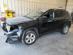 3C4NJCBB7JT233509 2018 JEEP COMPASS