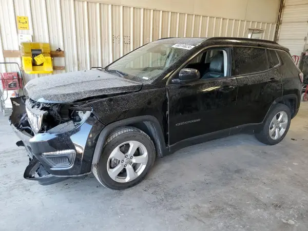 3C4NJCBB7JT233509 2018 JEEP COMPASS - Image 1