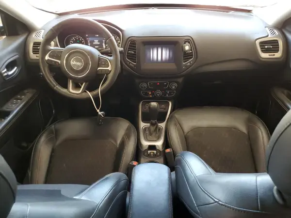 3C4NJCBB7JT233509 2018 JEEP COMPASS - Image 8