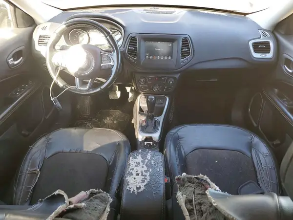 3C4NJCBB7JT254974 2018 JEEP COMPASS - Image 8