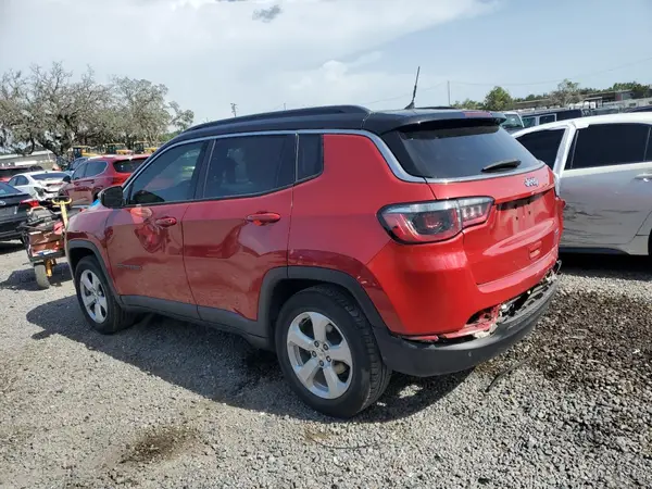 3C4NJCBB7JT267918 2018 JEEP COMPASS - Image 2
