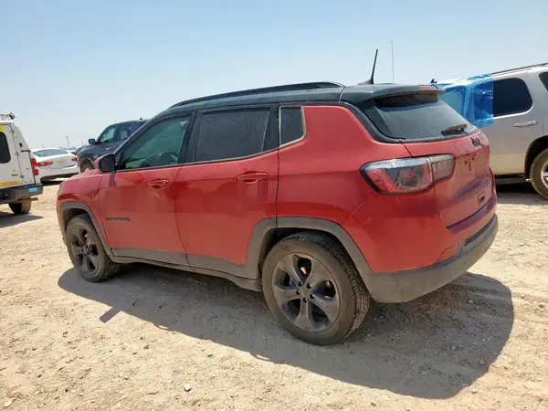 3C4NJCBB7JT300156 2018 JEEP COMPASS - Image 2