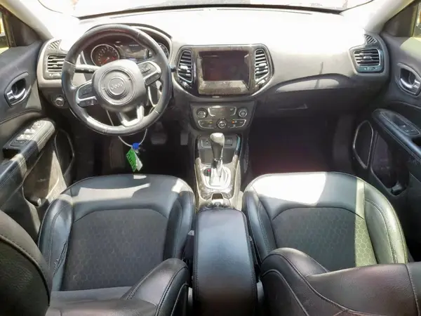 3C4NJCBB7JT300156 2018 JEEP COMPASS - Image 8