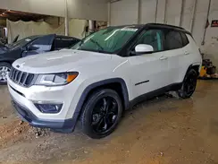 3C4NJCBB7JT304983 2018 JEEP COMPASS