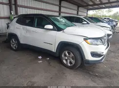 3C4NJCBB7JT308743 2018 JEEP COMPASS