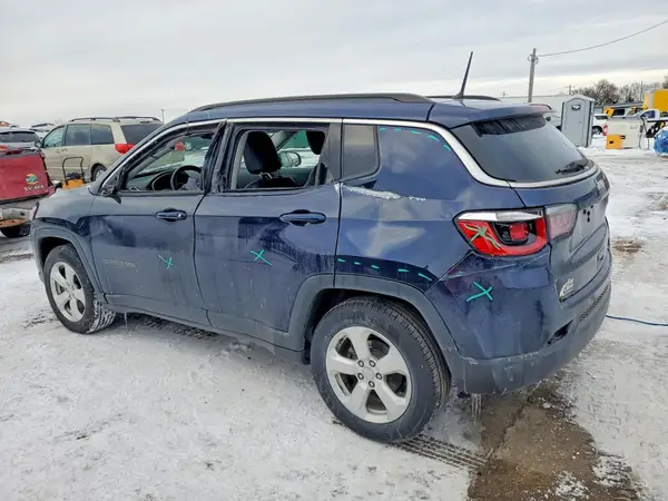 3C4NJCBB7JT377030 2018 JEEP COMPASS - Image 2