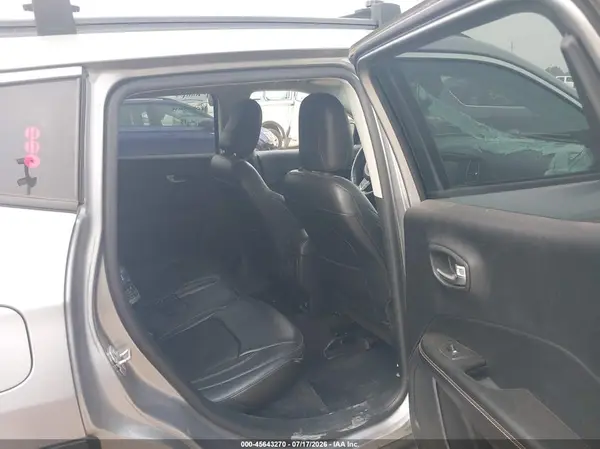 3C4NJCBB7JT410849 2018 JEEP COMPASS - Image 8