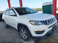3C4NJCBB7JT471439 2018 JEEP COMPASS