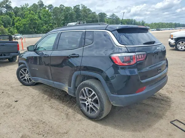 3C4NJCBB7JT489164 2018 JEEP COMPASS - Image 2