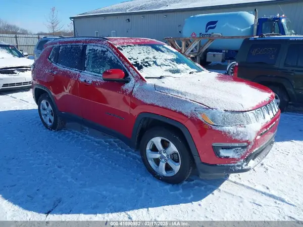 3C4NJCBB7JT495367 2018 JEEP COMPASS - Image 1