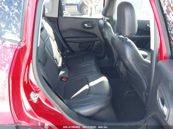 3C4NJCBB7JT495367 2018 JEEP COMPASS - Image 8