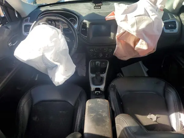 3C4NJCBB7KT636214 2019 JEEP COMPASS - Image 8