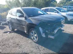 3C4NJCBB7KT636357 2019 JEEP COMPASS