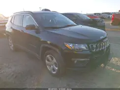 3C4NJCBB7KT658472 2019 JEEP COMPASS