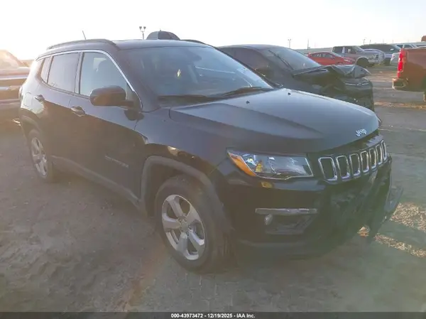 3C4NJCBB7KT658472 2019 JEEP COMPASS - Image 1