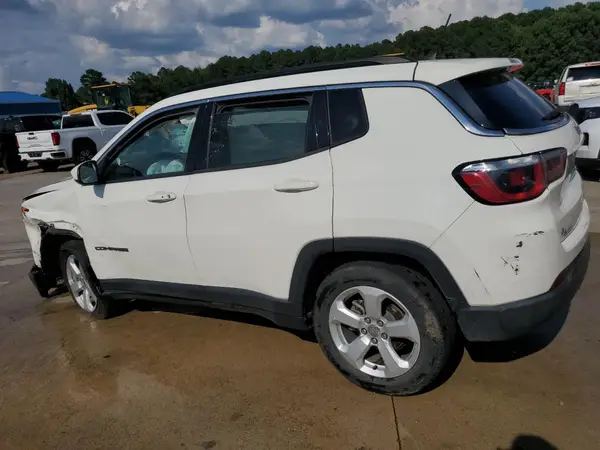 3C4NJCBB7KT693044 2019 JEEP COMPASS - Image 2