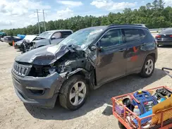 3C4NJCBB7KT699300 2019 JEEP COMPASS