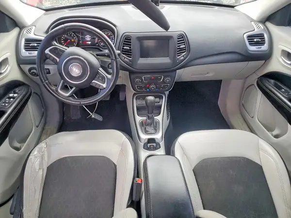 3C4NJCBB7KT706360 2019 JEEP COMPASS - Image 8