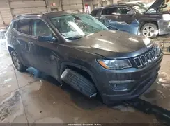 3C4NJCBB7KT726561 2019 JEEP COMPASS