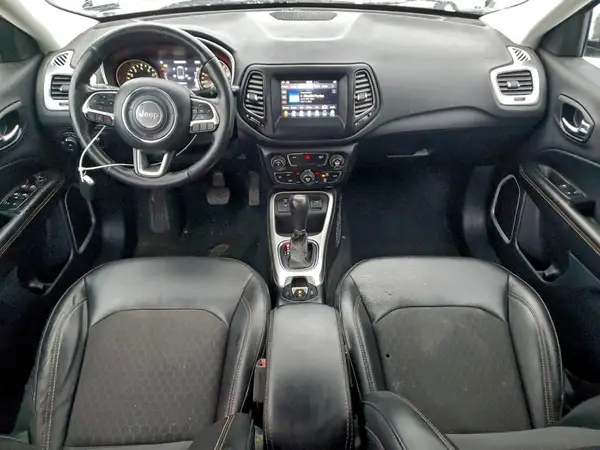 3C4NJCBB7KT749323 2019 JEEP COMPASS - Image 8