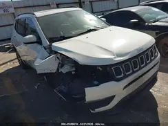 3C4NJCBB7KT755879 2019 JEEP COMPASS