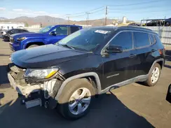 3C4NJCBB7KT755977 2019 JEEP COMPASS