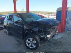 3C4NJCBB7KT788977 2019 JEEP COMPASS