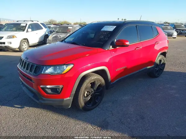3C4NJCBB7KT832914 2019 JEEP COMPASS - Image 2