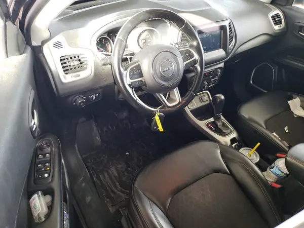 3C4NJCBB7KT843850 2019 JEEP COMPASS - Image 8