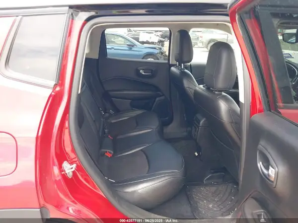 3C4NJCBB7KT843931 2019 JEEP COMPASS - Image 8